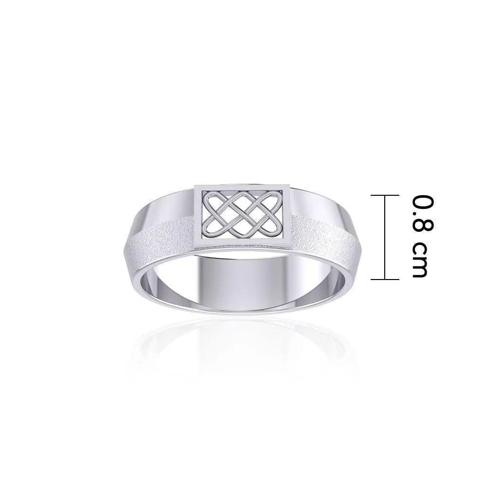 Beauty in geometry ~ Sterling Silver Celtic Knot Ring TR1804