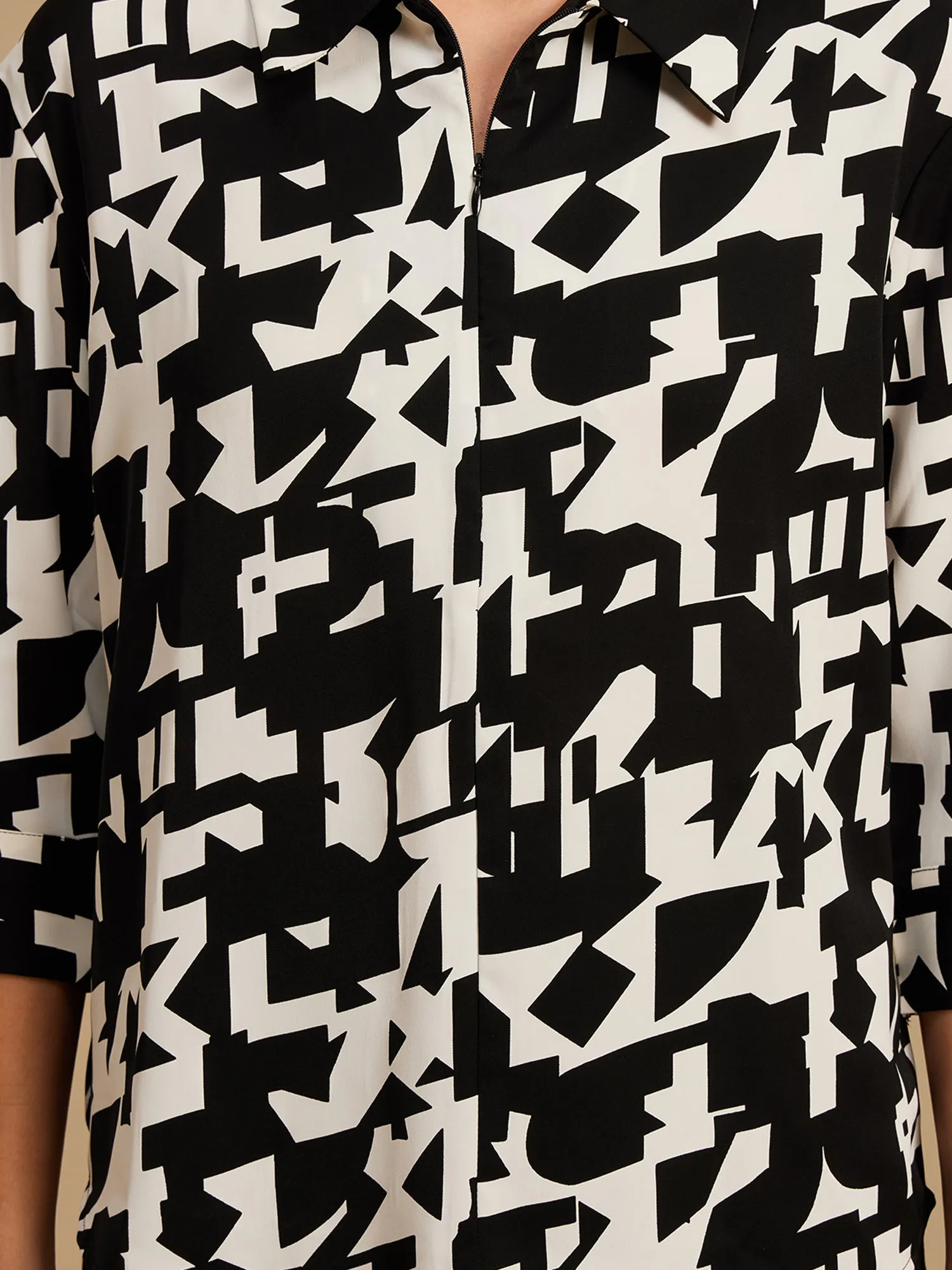 Cinto Black Printed Shirt