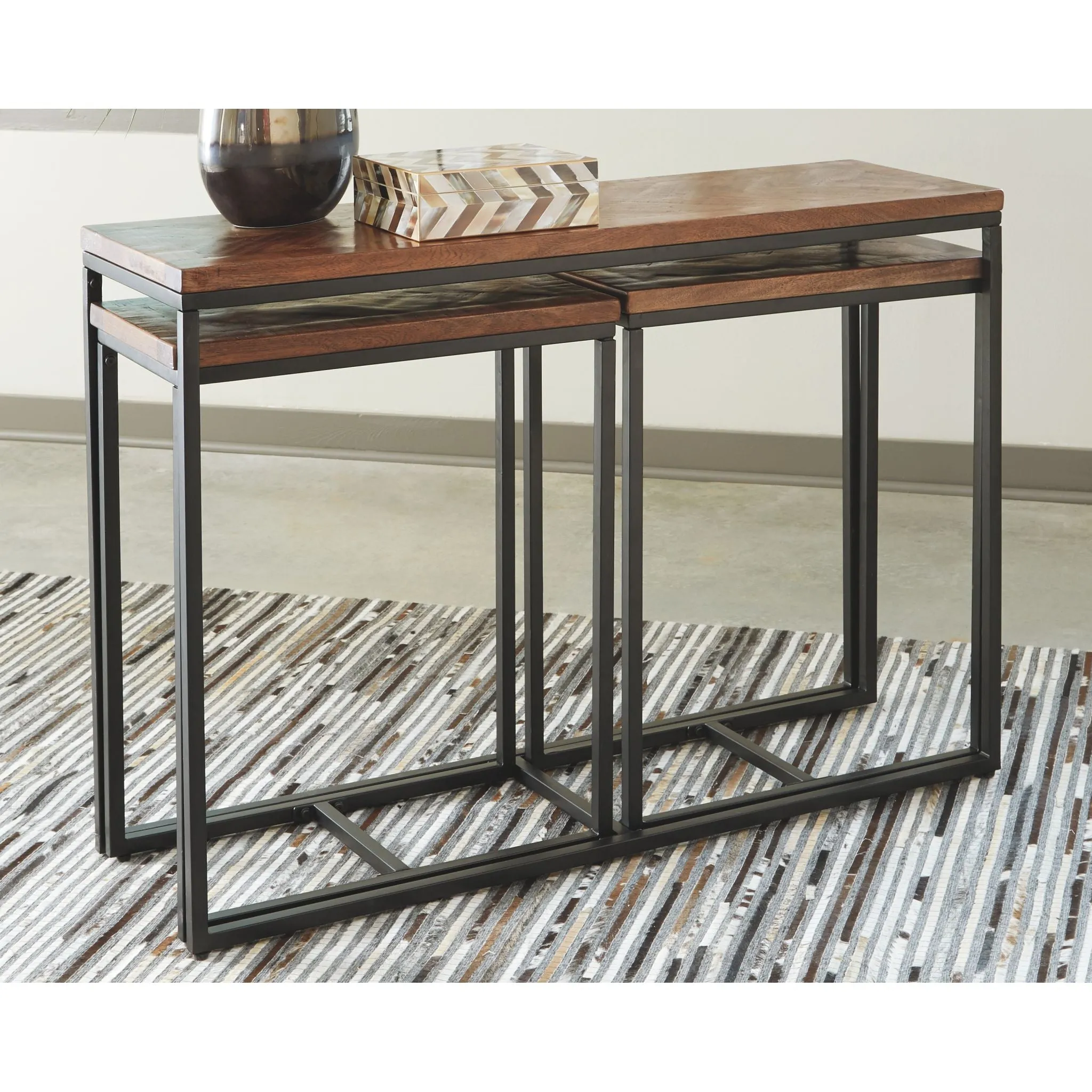 Jadenley Console Table