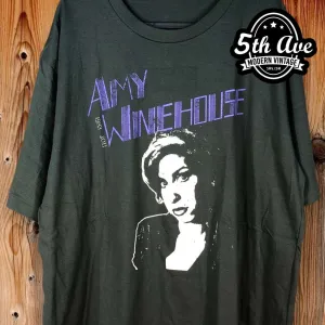 Soulful Serenade: The Amy Winehouse Single Stitch Short Sleeve Crew Neck t shirt