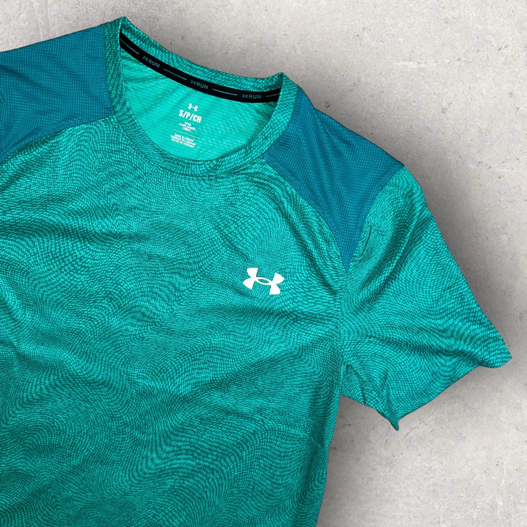 UNDER ARMOUR COOLSWITCH PRINTED T-SHIRT